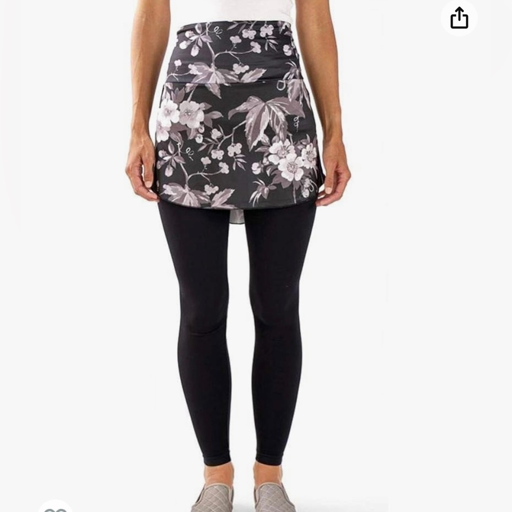 3/$15 5/$20 Coco + Carmen Cheeky Chic Side Kick coverup skirt size L/XL SALE!